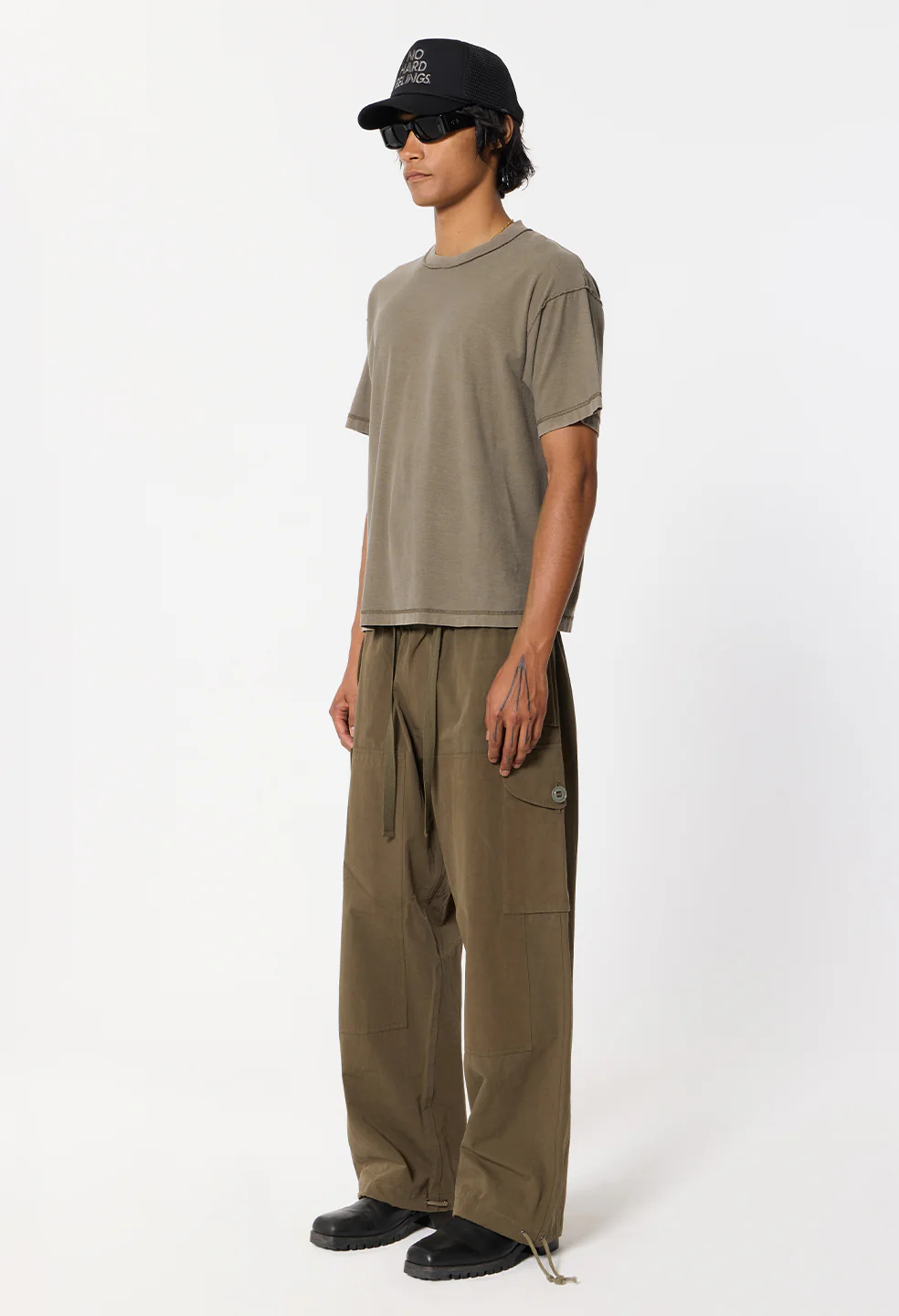 Summer Reversed Cropped Tee / Washed Oak - Image 5